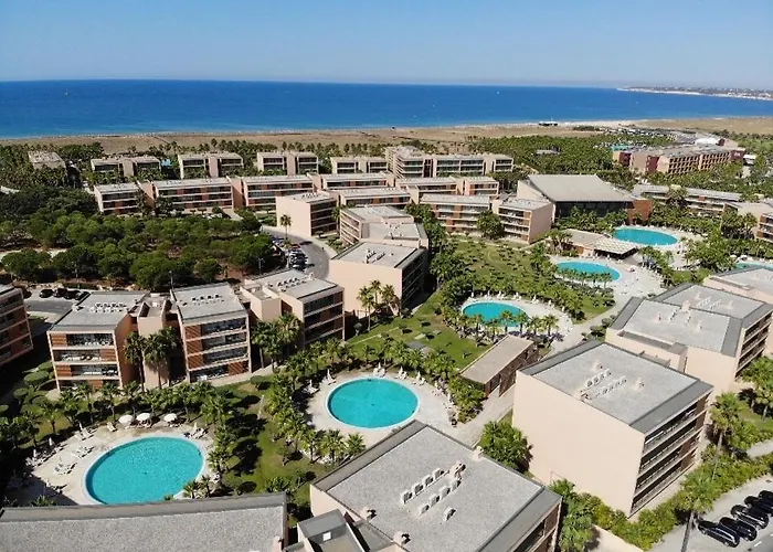 Ambassador Salgados Beach Suites